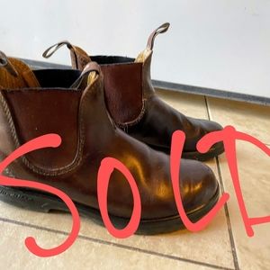 Blundstones brown size 6 AUS, good condition